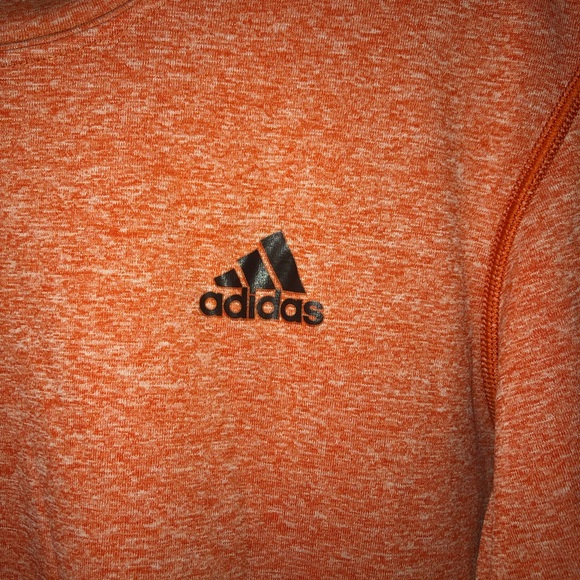 Adidas Top | Women’s / Youth Climalite T-Shirt | Peach / Salmon / Pink | Small - Picture 2 of 5